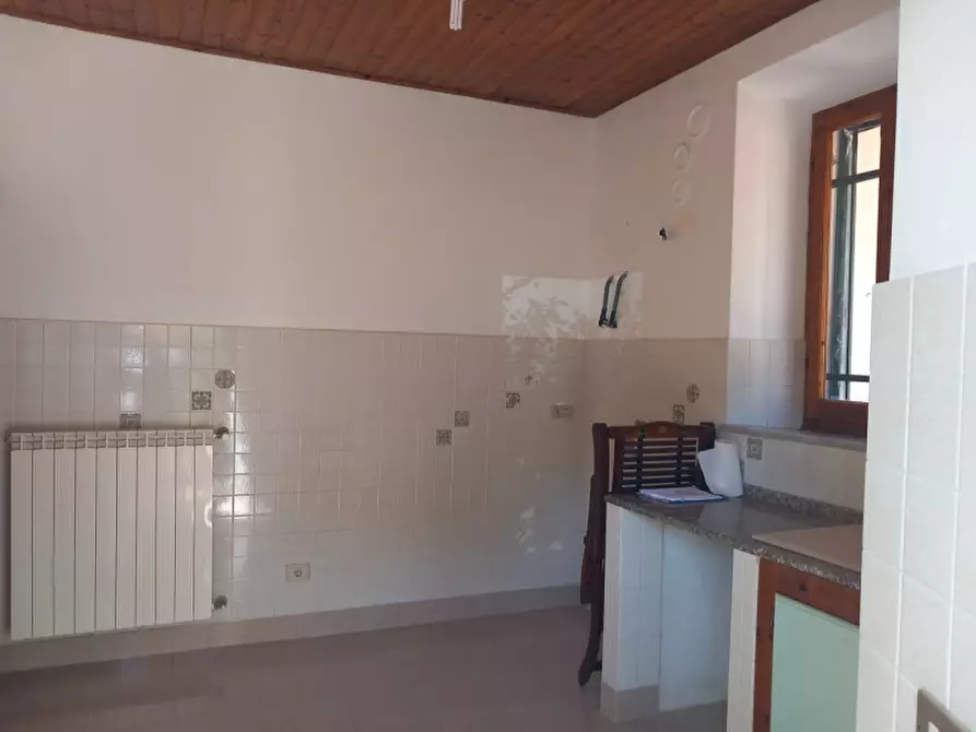 Immagine 5 di Appartamento in vendita  in Via Santuario a Savona