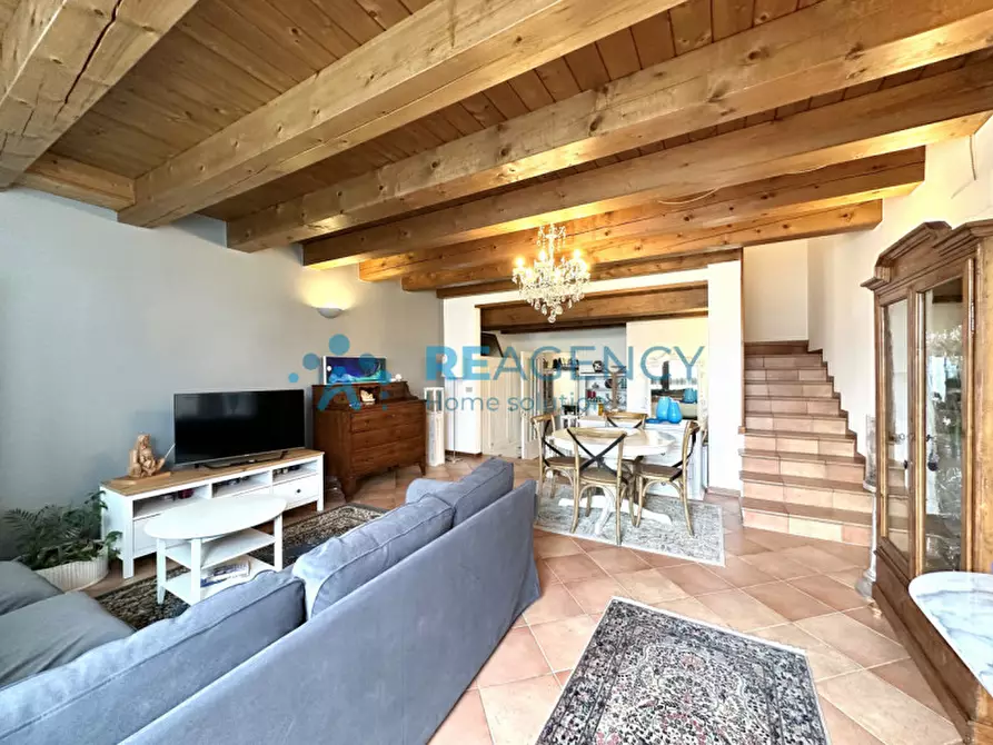 Immagine 2 di Villetta a schiera in vendita  in Costabissara, Via Fornace a Costabissara