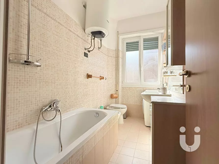 Immagine 15 di Appartamento in affitto  in Via Giuseppe Chiovenda a Roma