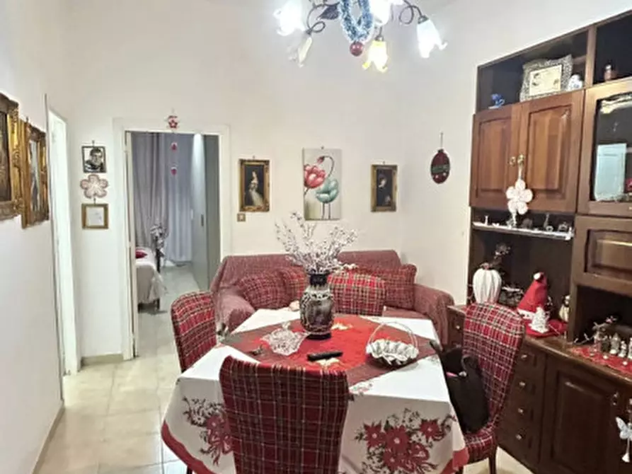 Immagine 4 di Appartamento in vendita  in VIA FALSOMIELE a Palermo