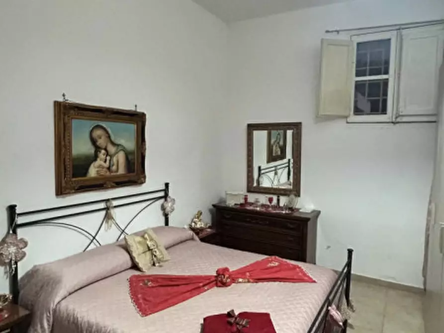 Immagine 5 di Appartamento in vendita  in VIA FALSOMIELE a Palermo