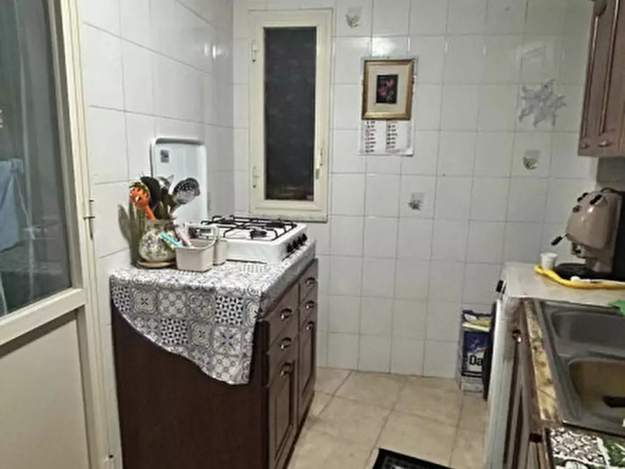 Immagine 10 di Appartamento in vendita  in VIA FALSOMIELE a Palermo