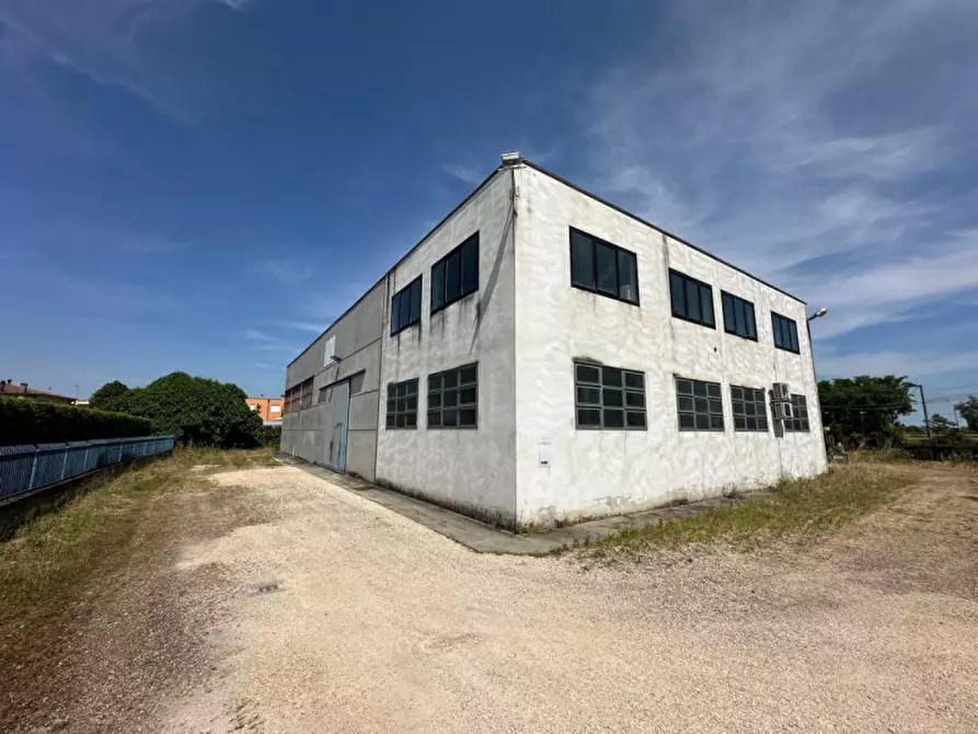 Immagine 1 di Capannone industriale in affitto  in Via Candie 3b a Monselice