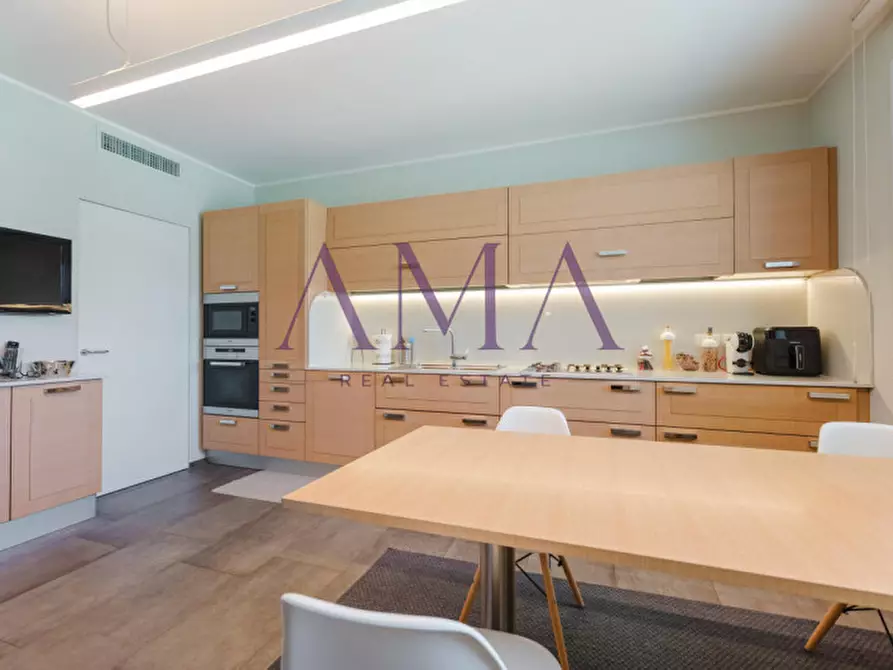 Immagine 4 di Villa in vendita  in Via Gemona a Padova