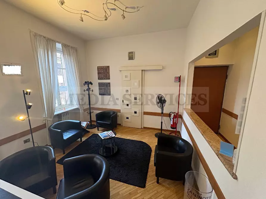 Immagine 10 di Ufficio in affitto  in via Roma n° 35 a Garlasco