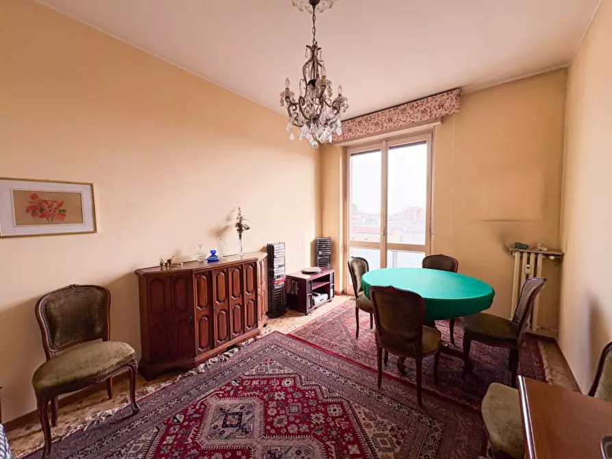 Immagine 3 di Appartamento in vendita  in Via Trento e Trieste 22 a Biassono