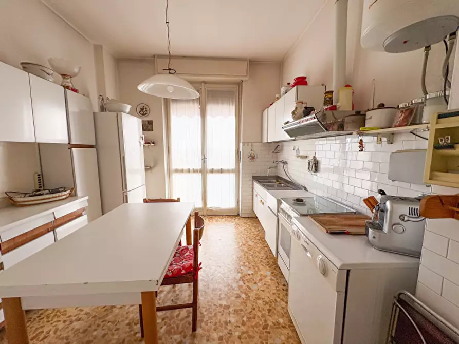 Immagine 8 di Appartamento in vendita  in Via Trento e Trieste 22 a Biassono