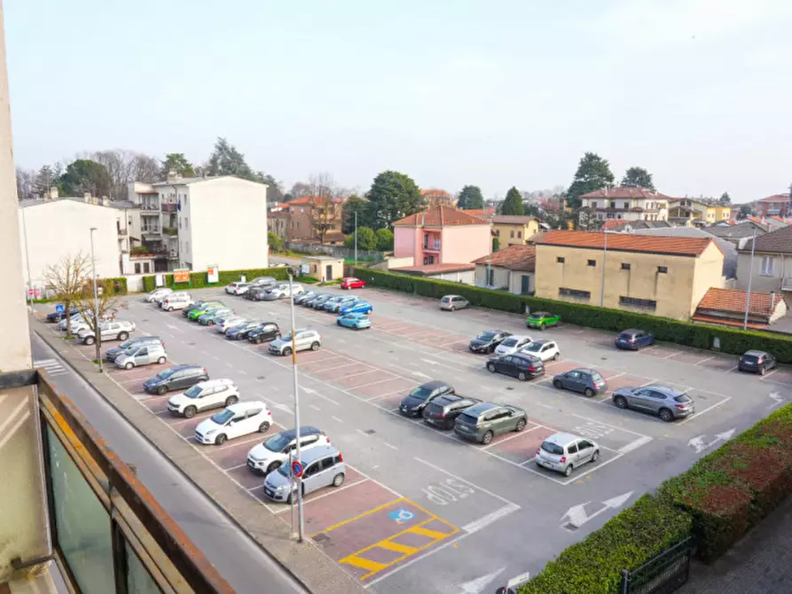 Immagine 12 di Appartamento in vendita  in Via Trento e Trieste 22 a Biassono