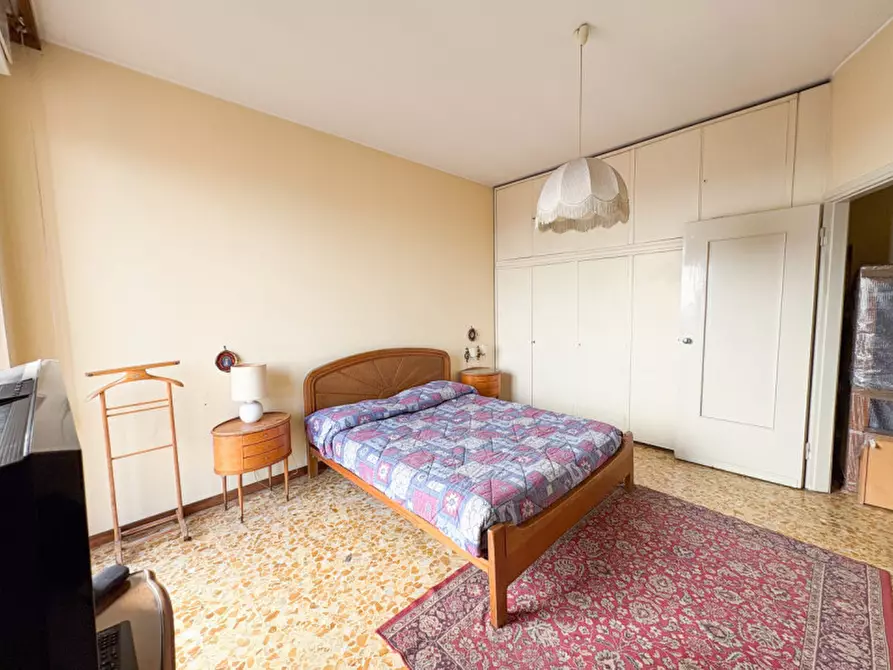 Immagine 13 di Appartamento in vendita  in Via Trento e Trieste 22 a Biassono