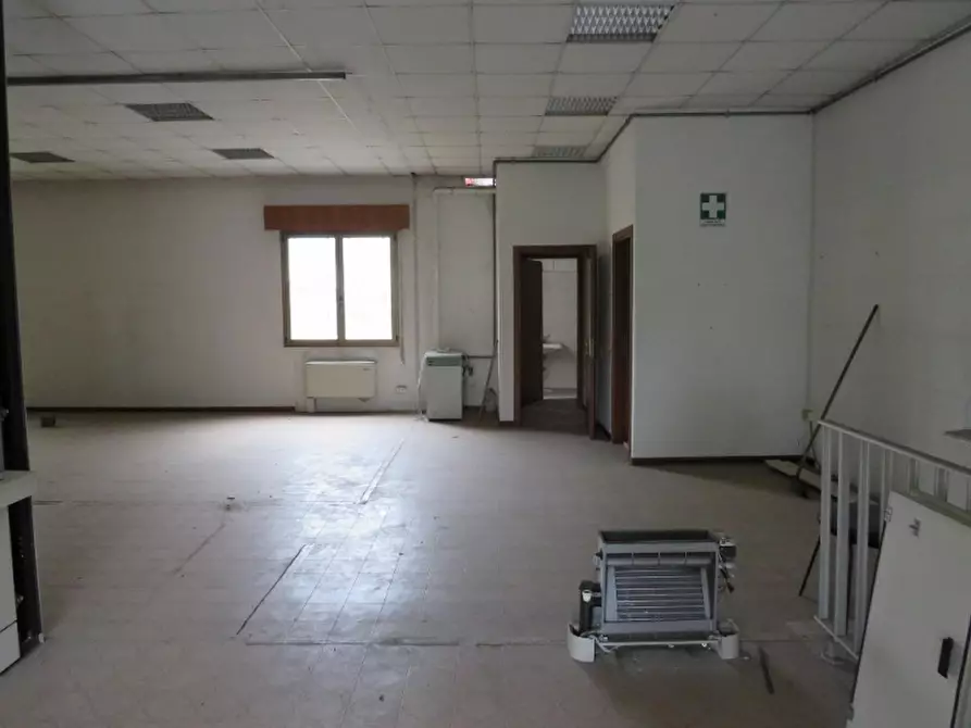 Immagine 5 di Magazzino in vendita  in Via Vittorio Veneto 45 a Cerea