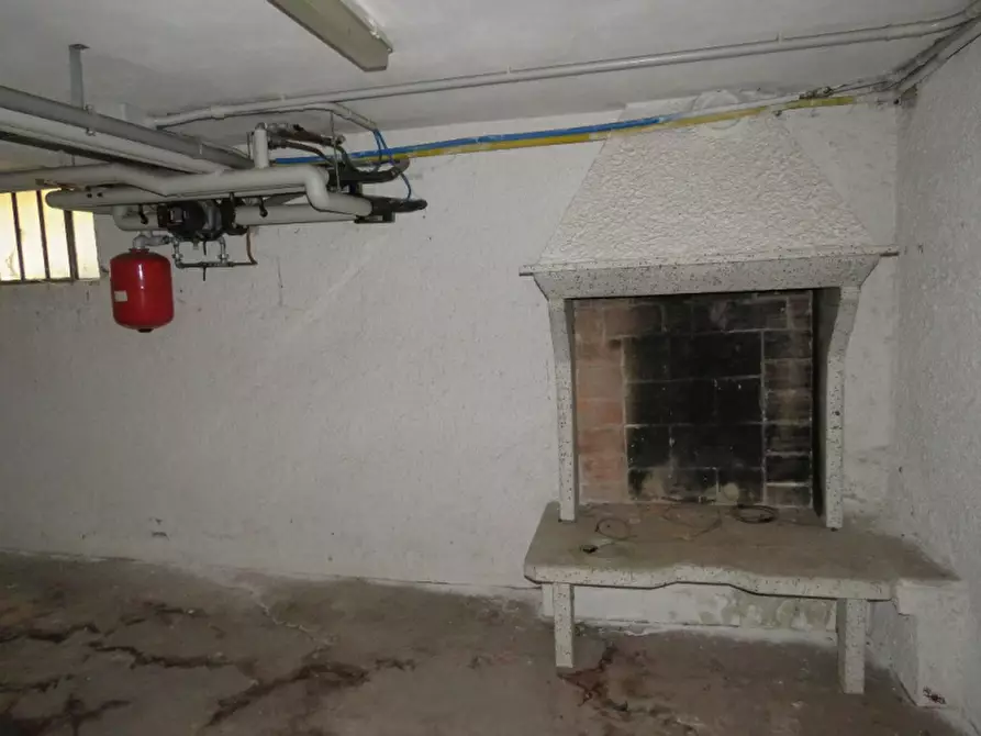 Immagine 25 di Magazzino in vendita  in Via Vittorio Veneto 45 a Cerea