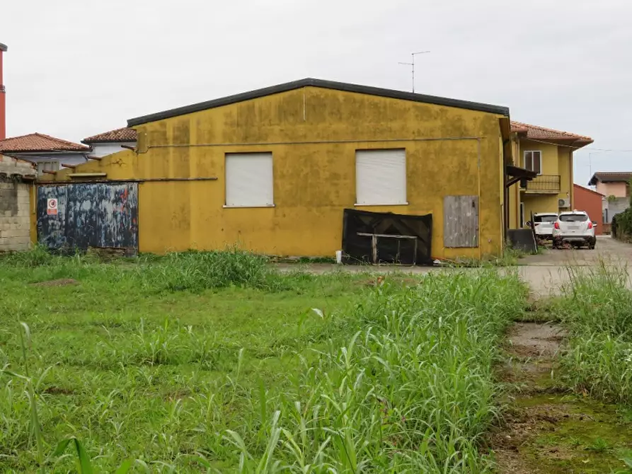 Immagine 35 di Magazzino in vendita  in Via Vittorio Veneto 45 a Cerea