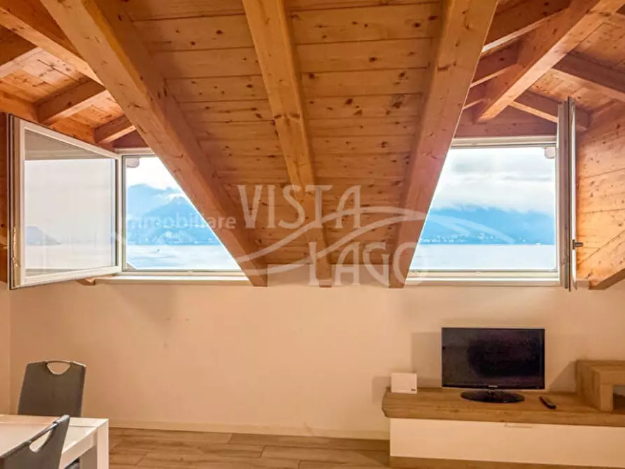 Immagine 19 di Appartamento in vendita  in Via Luigi Cadorna 36 a Menaggio
