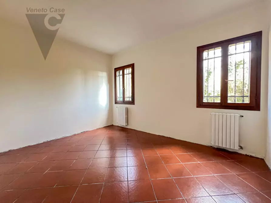 Immagine 17 di Villa in vendita  in Via Gelsi a Piove Di Sacco