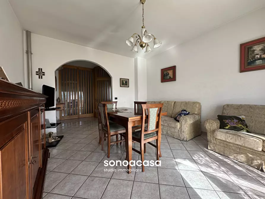 Immagine 3 di Appartamento in vendita  in Via Pergolese, 116 a Mondolfo