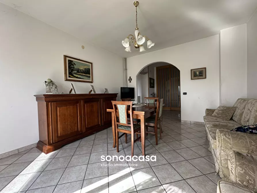 Immagine 4 di Appartamento in vendita  in Via Pergolese, 116 a Mondolfo