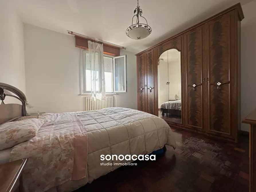 Immagine 11 di Appartamento in vendita  in Via Pergolese, 116 a Mondolfo