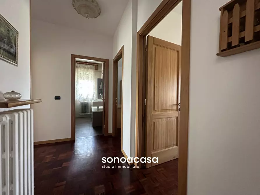 Immagine 12 di Appartamento in vendita  in Via Pergolese, 116 a Mondolfo