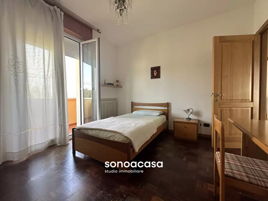 Immagine 15 di Appartamento in vendita  in Via Pergolese, 116 a Mondolfo