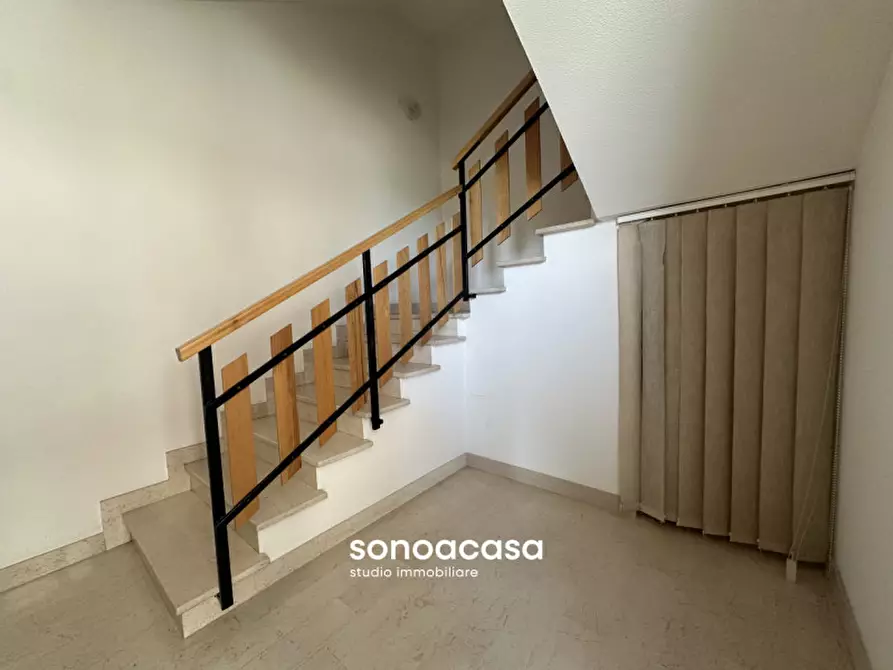 Immagine 18 di Appartamento in vendita  in Via Pergolese, 116 a Mondolfo