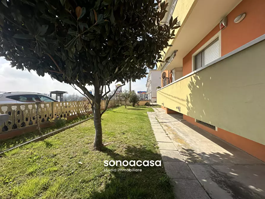 Immagine 26 di Appartamento in vendita  in Via Pergolese, 116 a Mondolfo