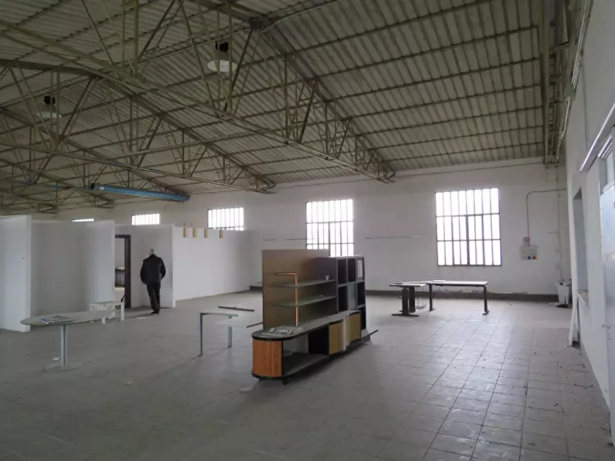 Immagine 7 di Magazzino in vendita  in Via Oppioli 24A a Cerea