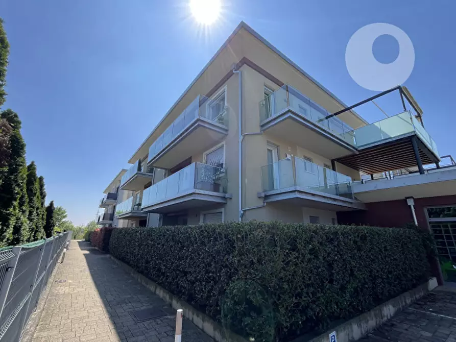 Immagine 2 di Appartamento in vendita  in Via Monte Grappa a Costabissara