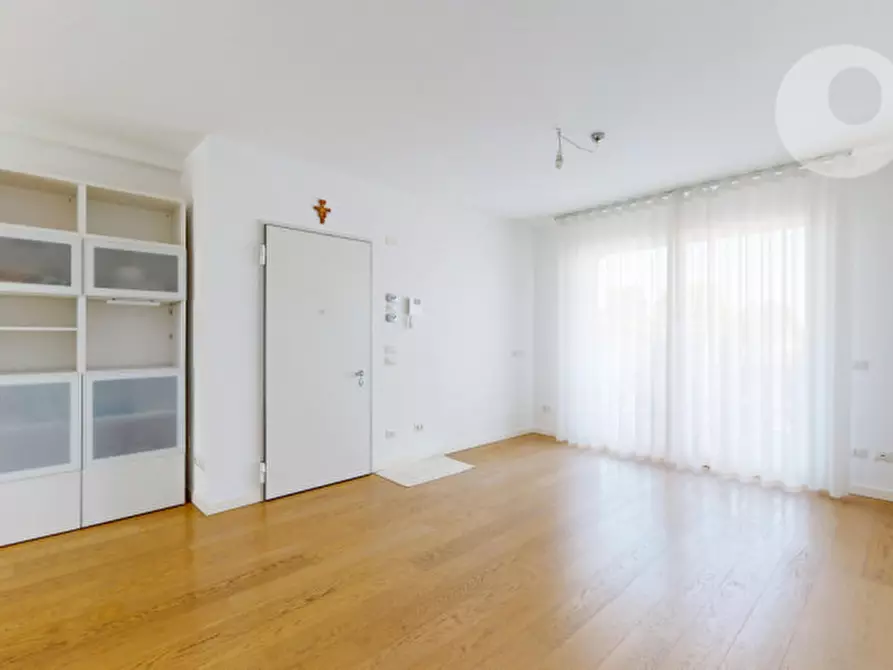 Immagine 5 di Appartamento in vendita  in Via Monte Grappa a Costabissara