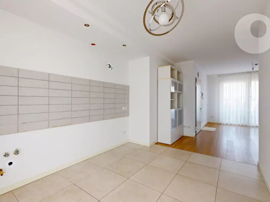 Immagine 6 di Appartamento in vendita  in Via Monte Grappa a Costabissara