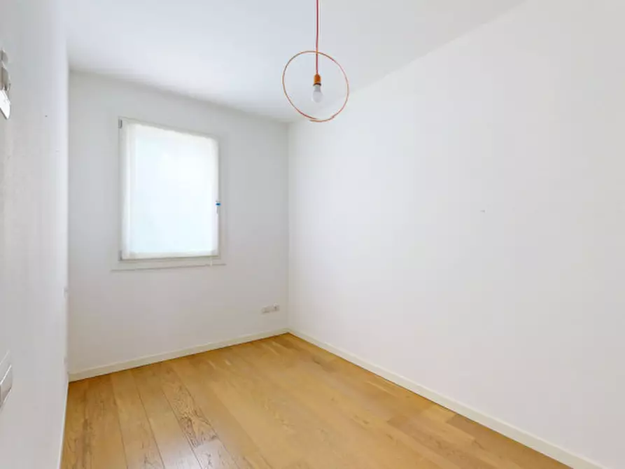 Immagine 20 di Appartamento in vendita  in Via Monte Grappa a Costabissara