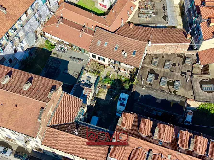 Immagine 6 di Casa indipendente in vendita  in Via Valprato a Torino