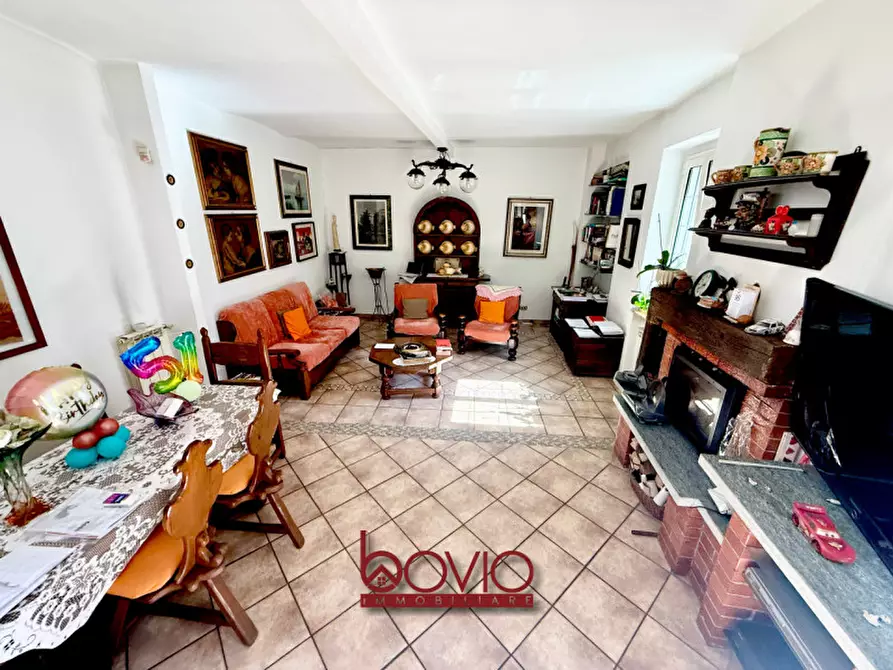 Immagine 11 di Casa indipendente in vendita  in Via Valprato a Torino