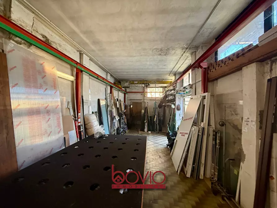 Immagine 43 di Casa indipendente in vendita  in Via Valprato a Torino