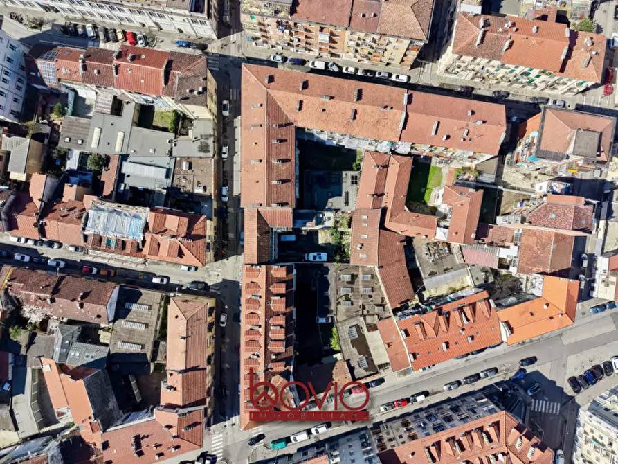 Immagine 46 di Casa indipendente in vendita  in Via Valprato a Torino