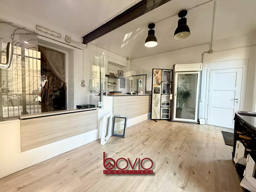 Immagine 48 di Casa indipendente in vendita  in Via Valprato a Torino