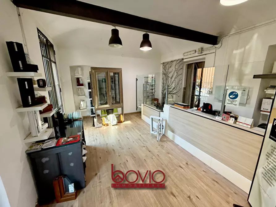 Immagine 51 di Casa indipendente in vendita  in Via Valprato a Torino