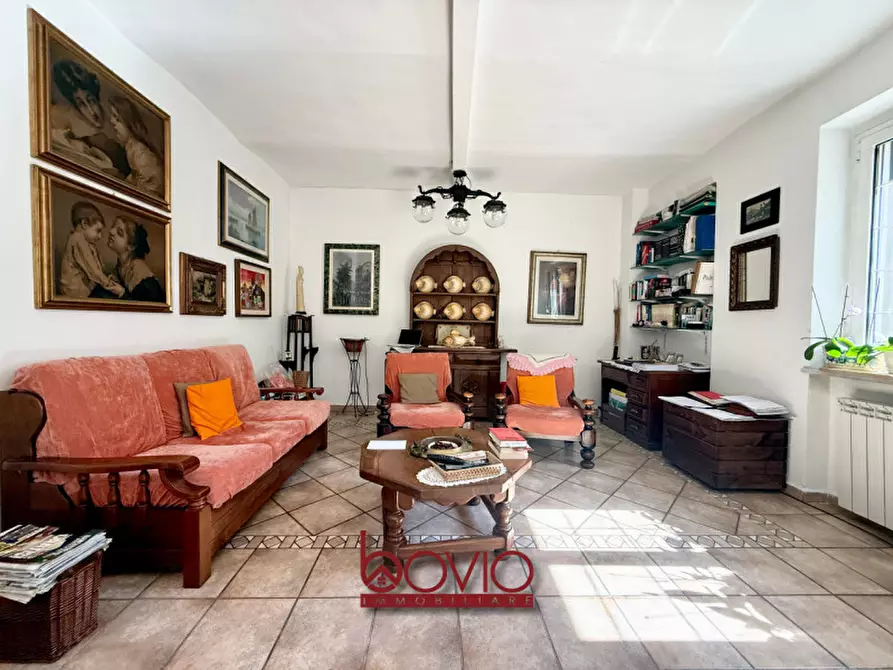 Immagine 90 di Casa indipendente in vendita  in Via Valprato a Torino