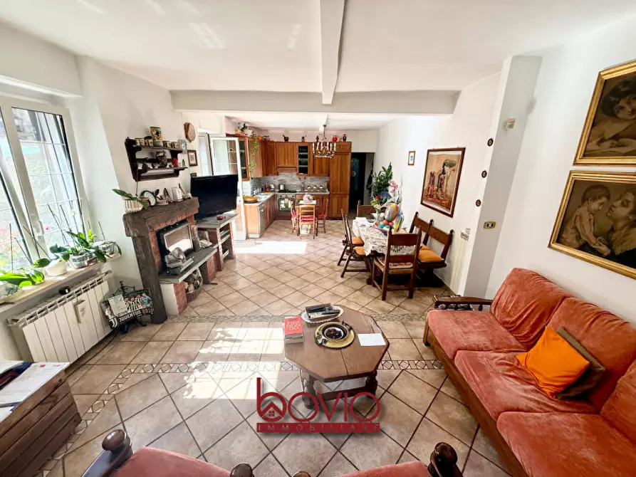 Immagine 95 di Casa indipendente in vendita  in Via Valprato 24 a Torino