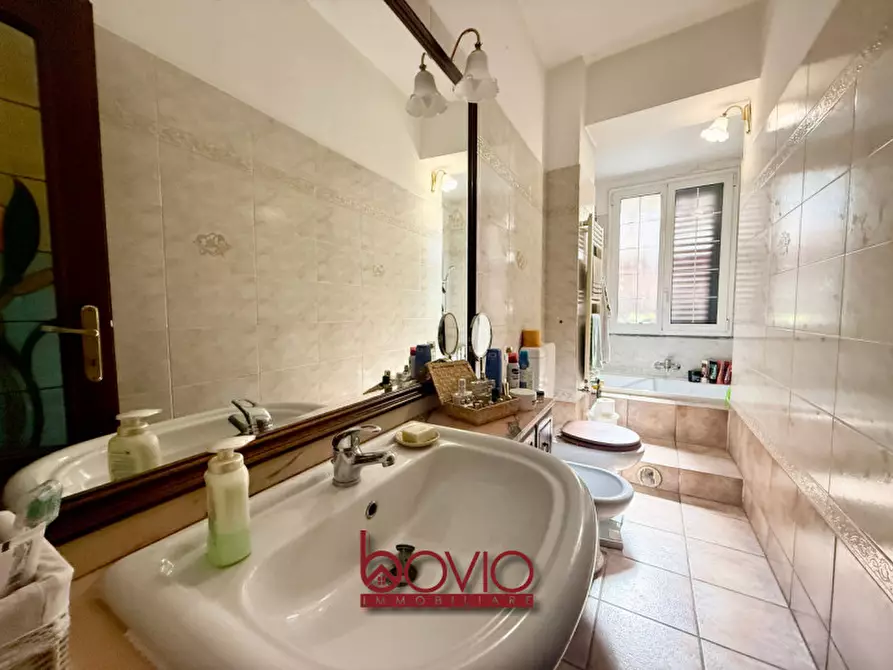 Immagine 96 di Casa indipendente in vendita  in Via Valprato a Torino