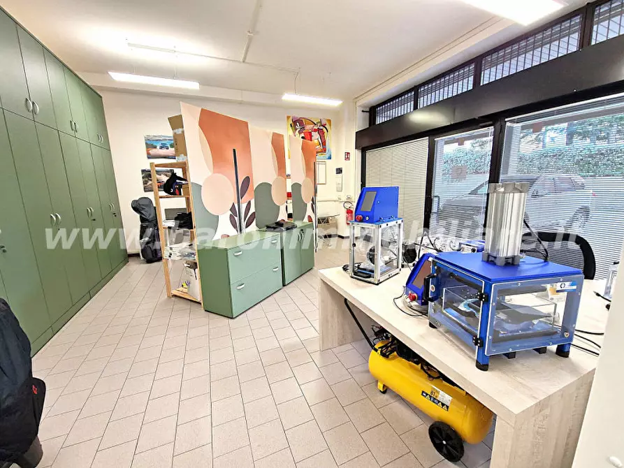 Immagine 1 di Ufficio in vendita  in Via Risorgimento, 35 a Zola Predosa