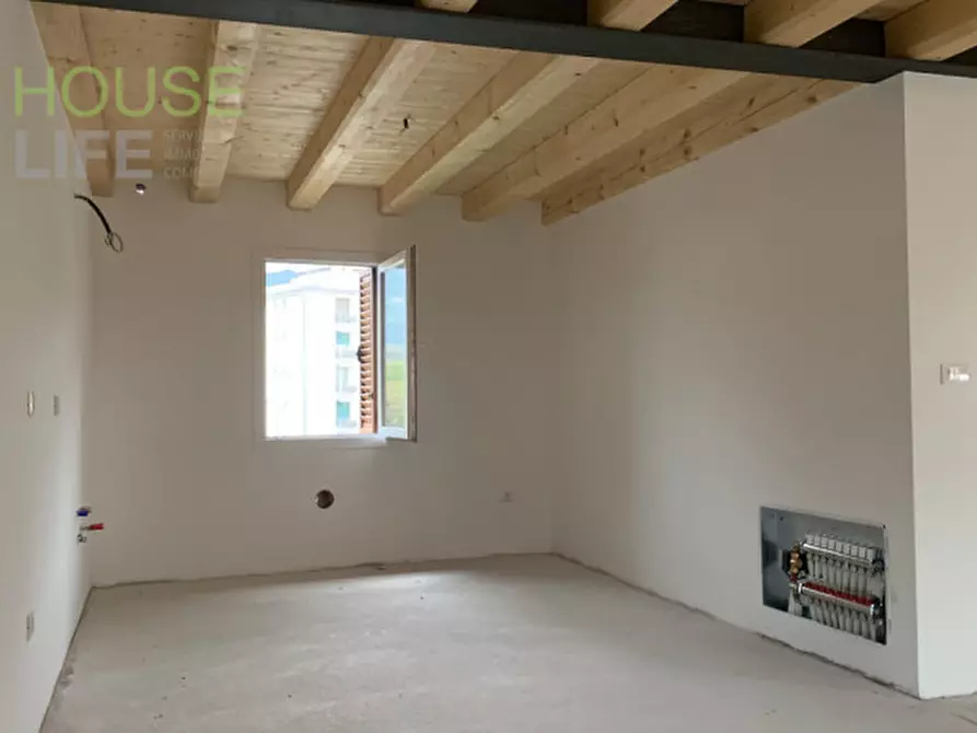 Immagine 5 di Appartamento in vendita  in VIA FACCIN a Schio