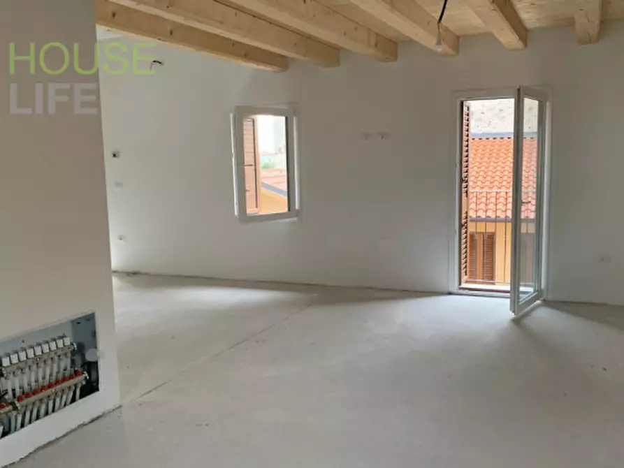 Immagine 12 di Appartamento in vendita  in VIA FACCIN a Schio