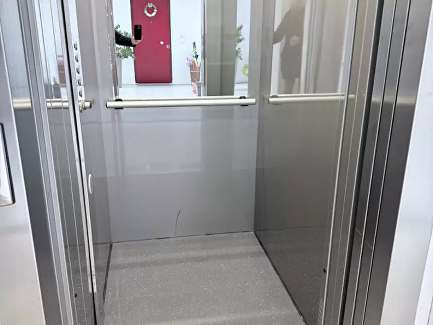 Immagine 19 di Appartamento in vendita  in Via Brigata Cadore a Treviso