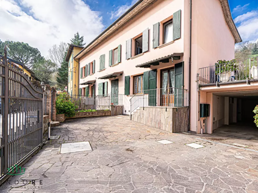 Immagine 8 di Villetta a schiera in vendita  in Via Gessi a Zola Predosa