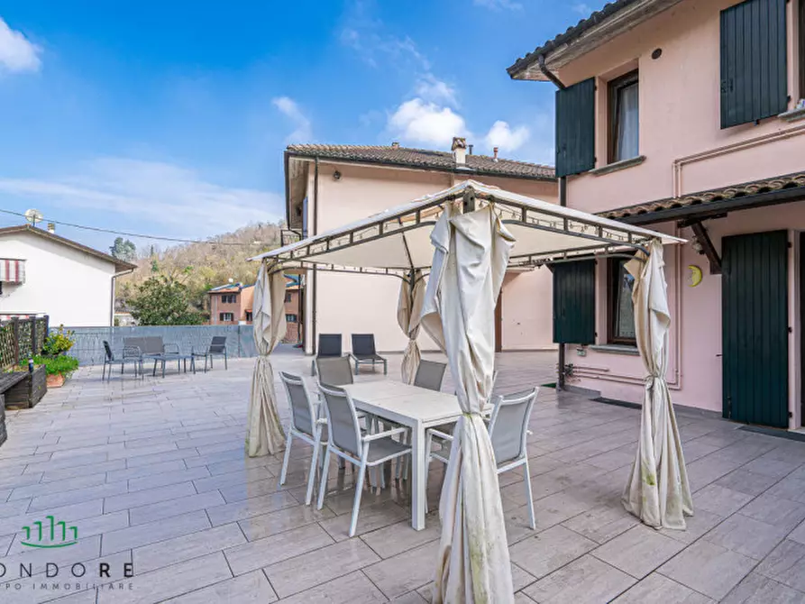 Immagine 30 di Villetta a schiera in vendita  in Via Gessi a Zola Predosa