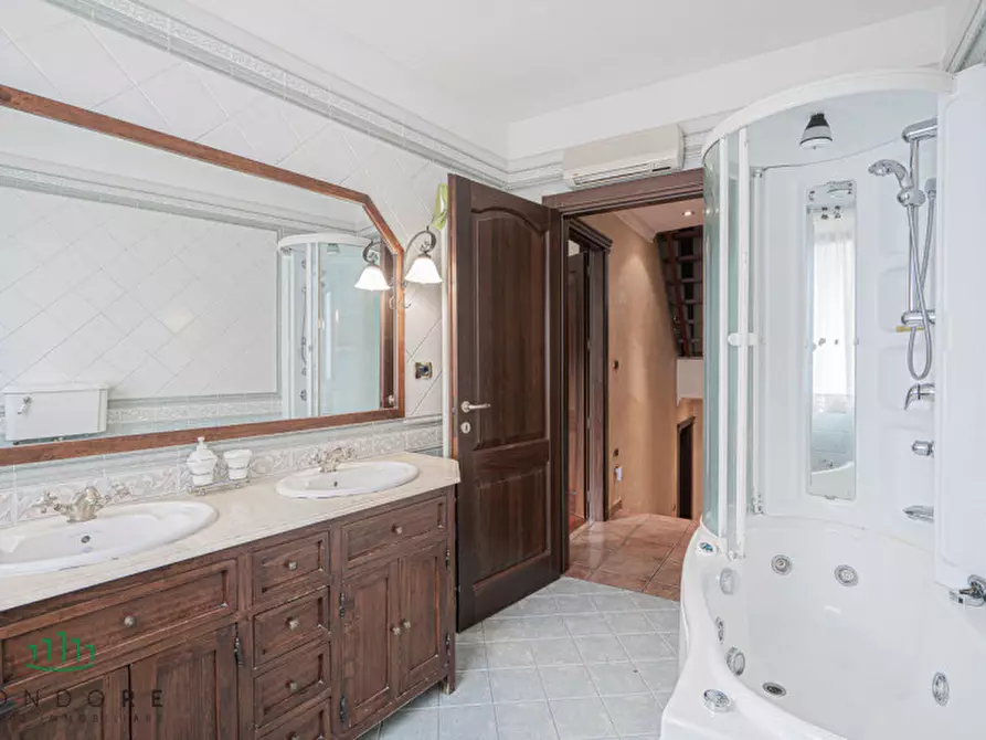 Immagine 38 di Villetta a schiera in vendita  in Via Gessi a Zola Predosa