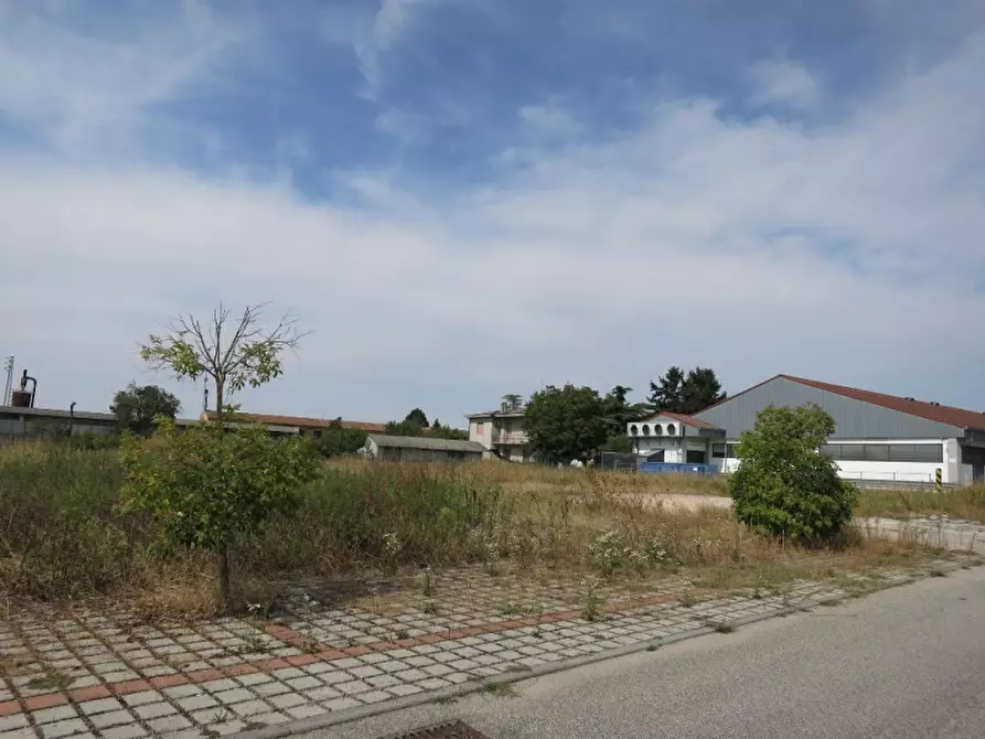 Immagine 5 di Terreno in vendita  in Via Calcara a Cerea