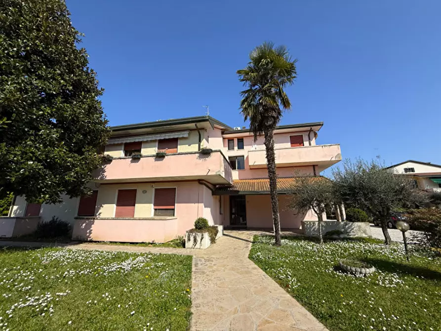 Immagine 1 di Appartamento in vendita  in Vicolo Giacomo Zanella a Albignasego