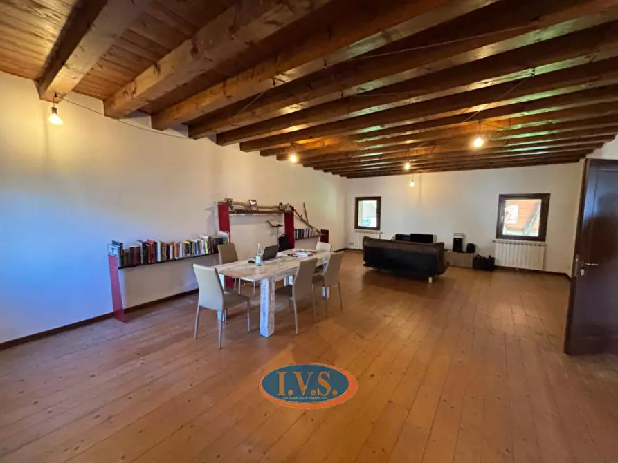 Immagine 5 di Rustico / casale in vendita  in via ca' mariani a Vo