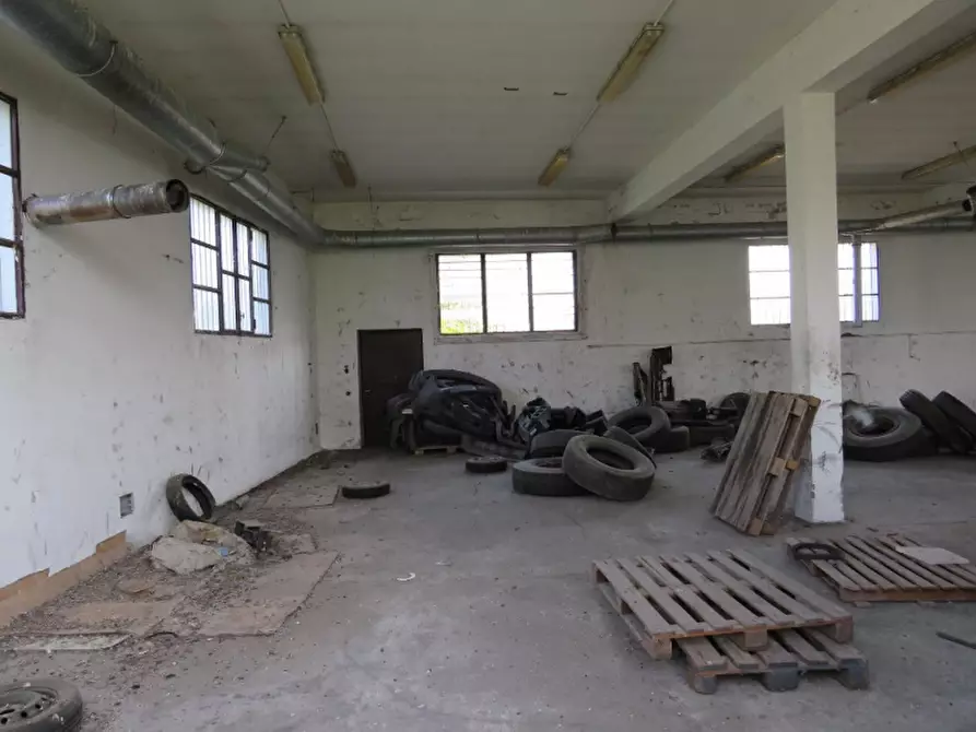 Immagine 11 di Capannone industriale in vendita  in Via Cadabese 18 a Cerea